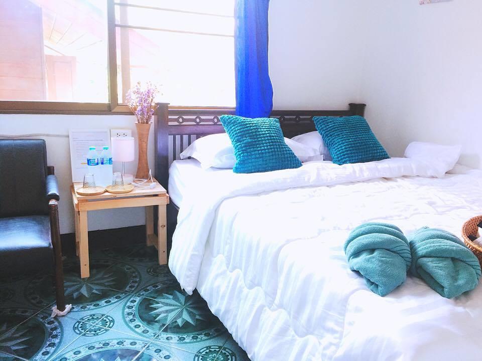 Bed and Breakfast Sister House Chiangmai (Adults Only) Chiang Mai Esterno foto