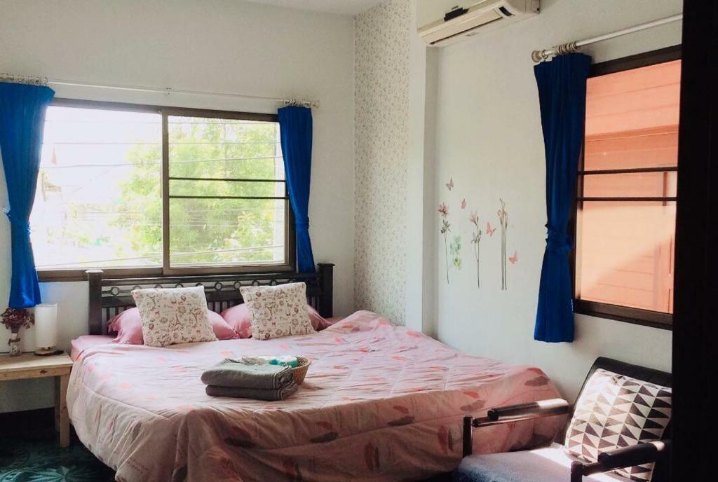 Bed and Breakfast Sister House Chiangmai (Adults Only) Chiang Mai Esterno foto